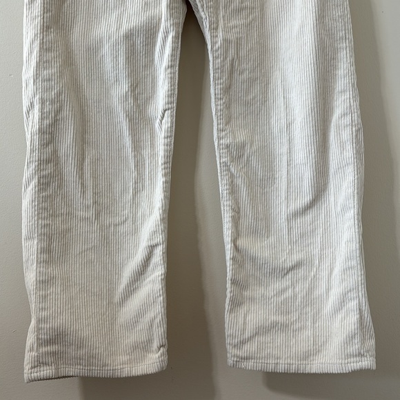 Levi’s Ribcage Straight Ankle High Rise Corduroy Pant Cream Size 28 - Picture 4 of 12